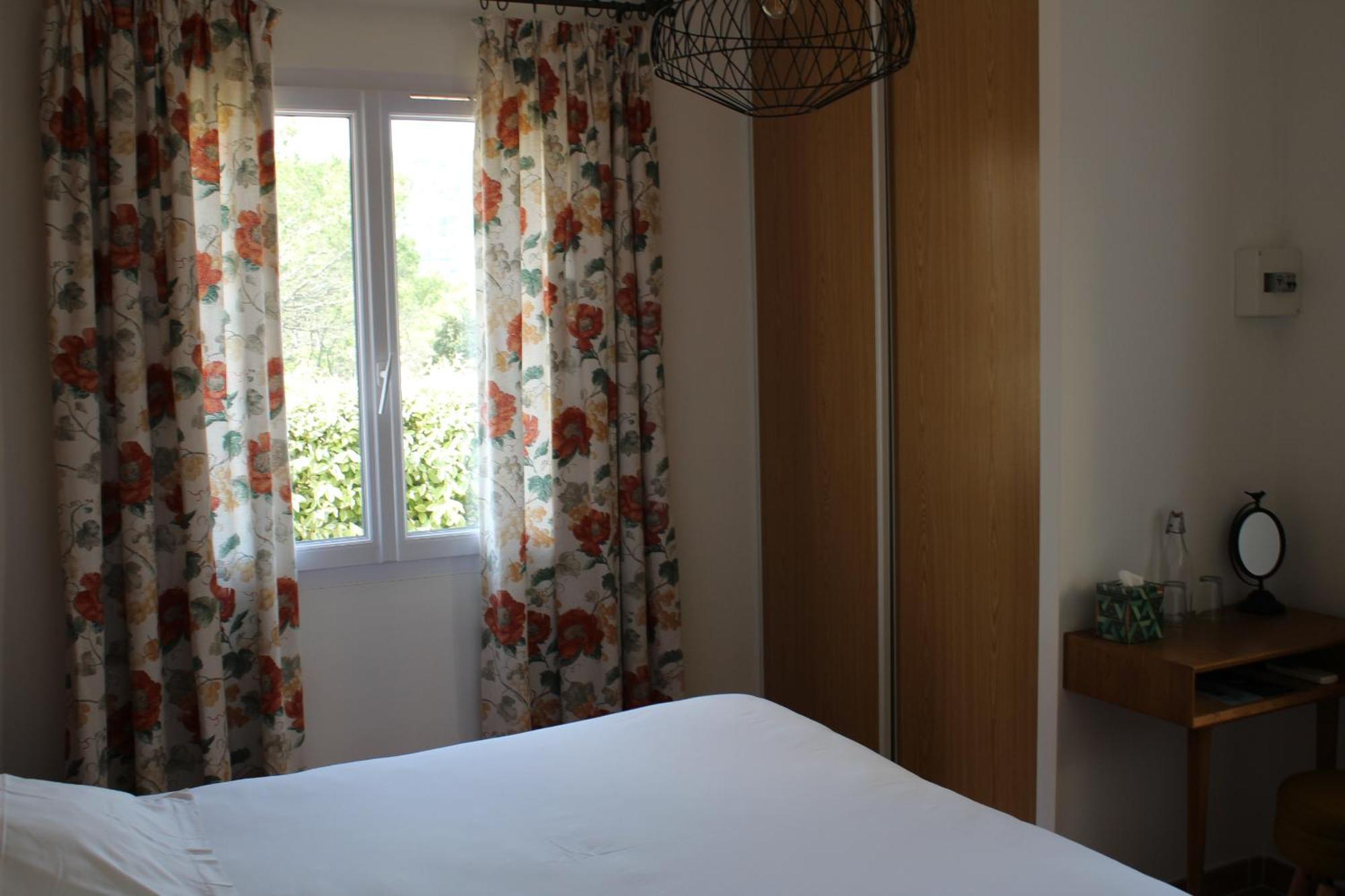 Bastide Saint Bernard Bed & Breakfast เลอ โตโรเนต์ ภายนอก รูปภาพ