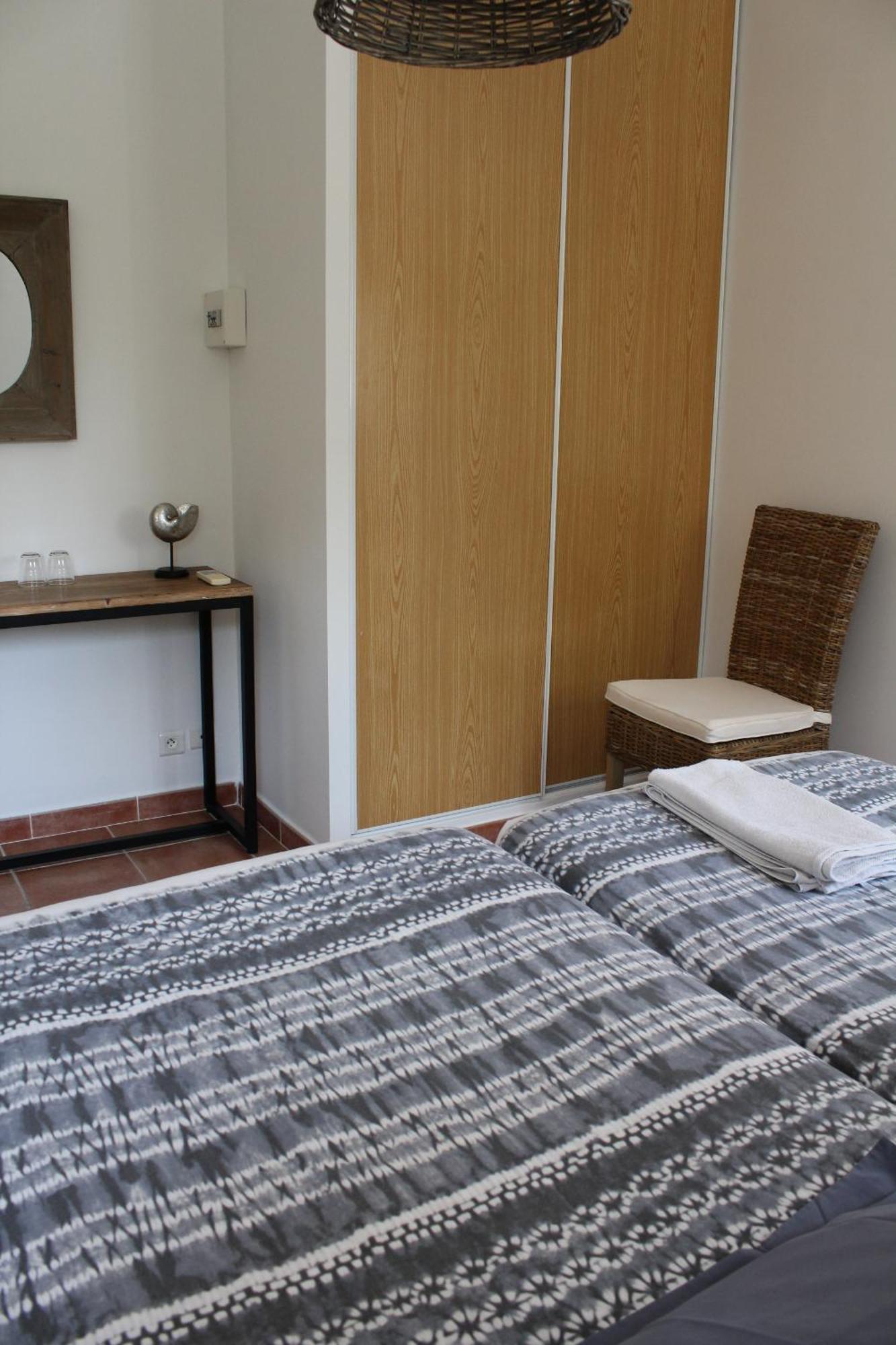 Bastide Saint Bernard Bed & Breakfast เลอ โตโรเนต์ ภายนอก รูปภาพ